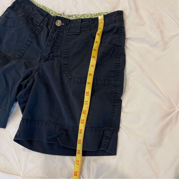 Lee Just Below the Waist Blue Women’s Shorts size 10 Medium - Picture 2 of 6